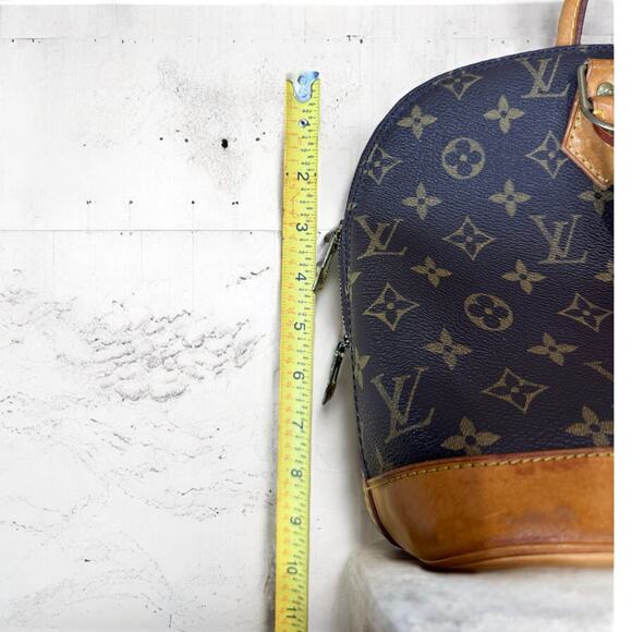 Louis Vuitton LV Monogram Alma Bag Authentic w/ Certificate - Picture 3 of 12